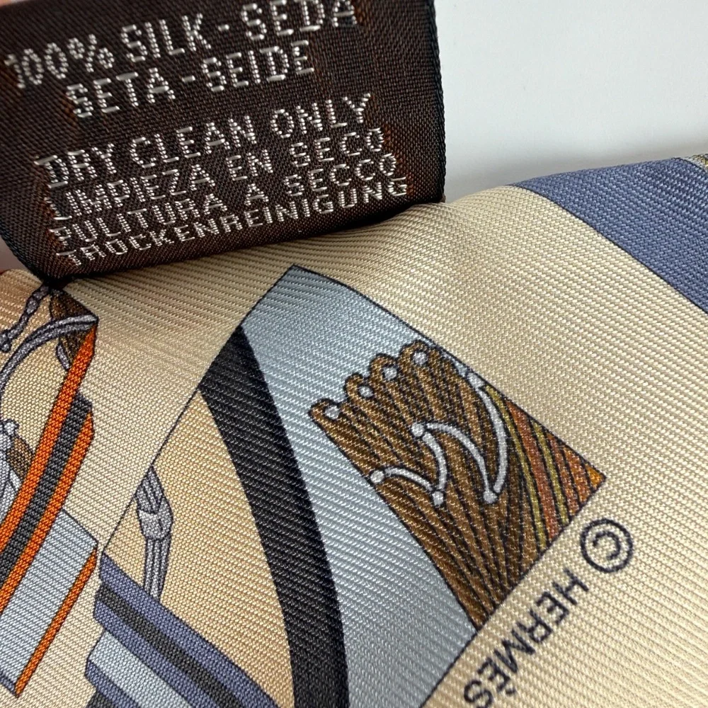 Hermes Springs Springs Blue Orange Print Silk Twilly Scarf - Picture 11 of 11